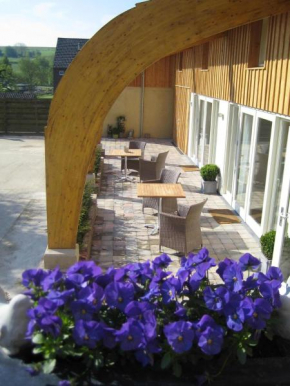 Hotels in Eys